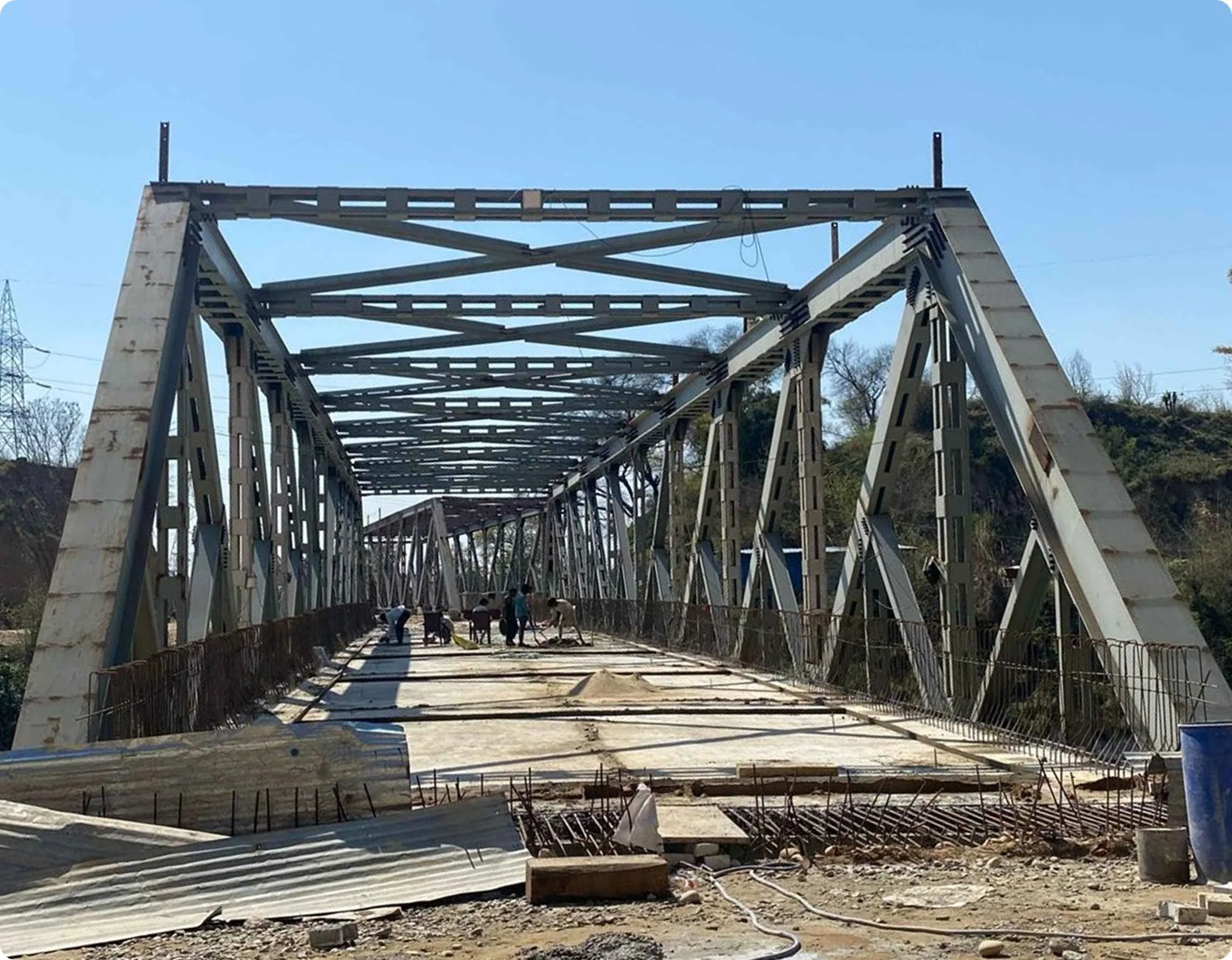 MOTORABLE STEEL TRUSS BRIDGE AT KARNAL (H.R)